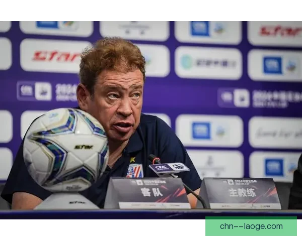 斯卢茨基点化上海申花勇夺超级杯却在联赛收官翻车遗憾屈居亚军